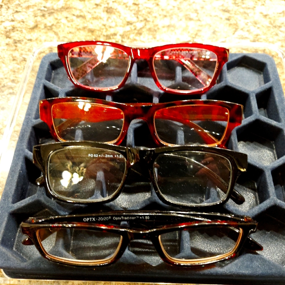 SOLD 4 Pair of 1.50 Readers